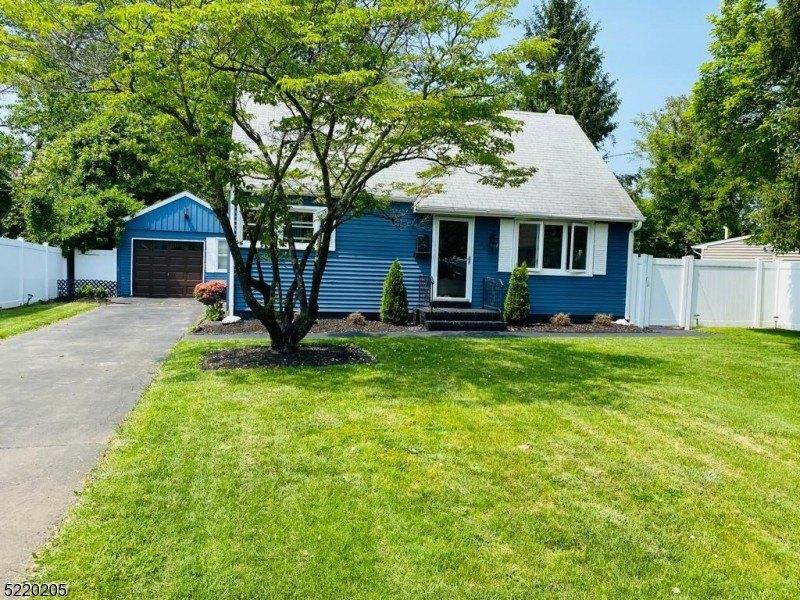 Wilcox Rd, New Brunswick, NJ 08901