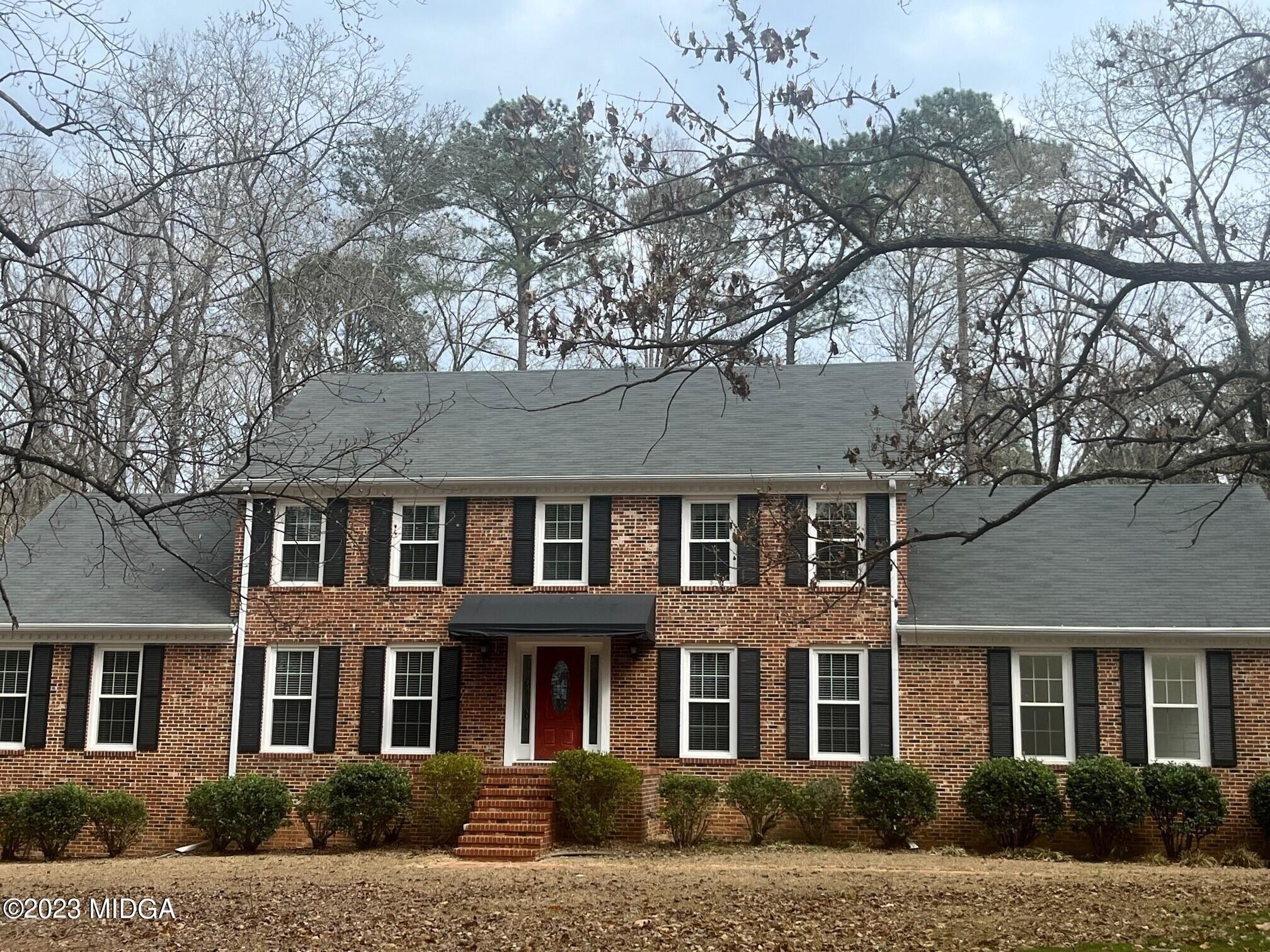 Lucky Debonair Dr, Macon, GA 31210