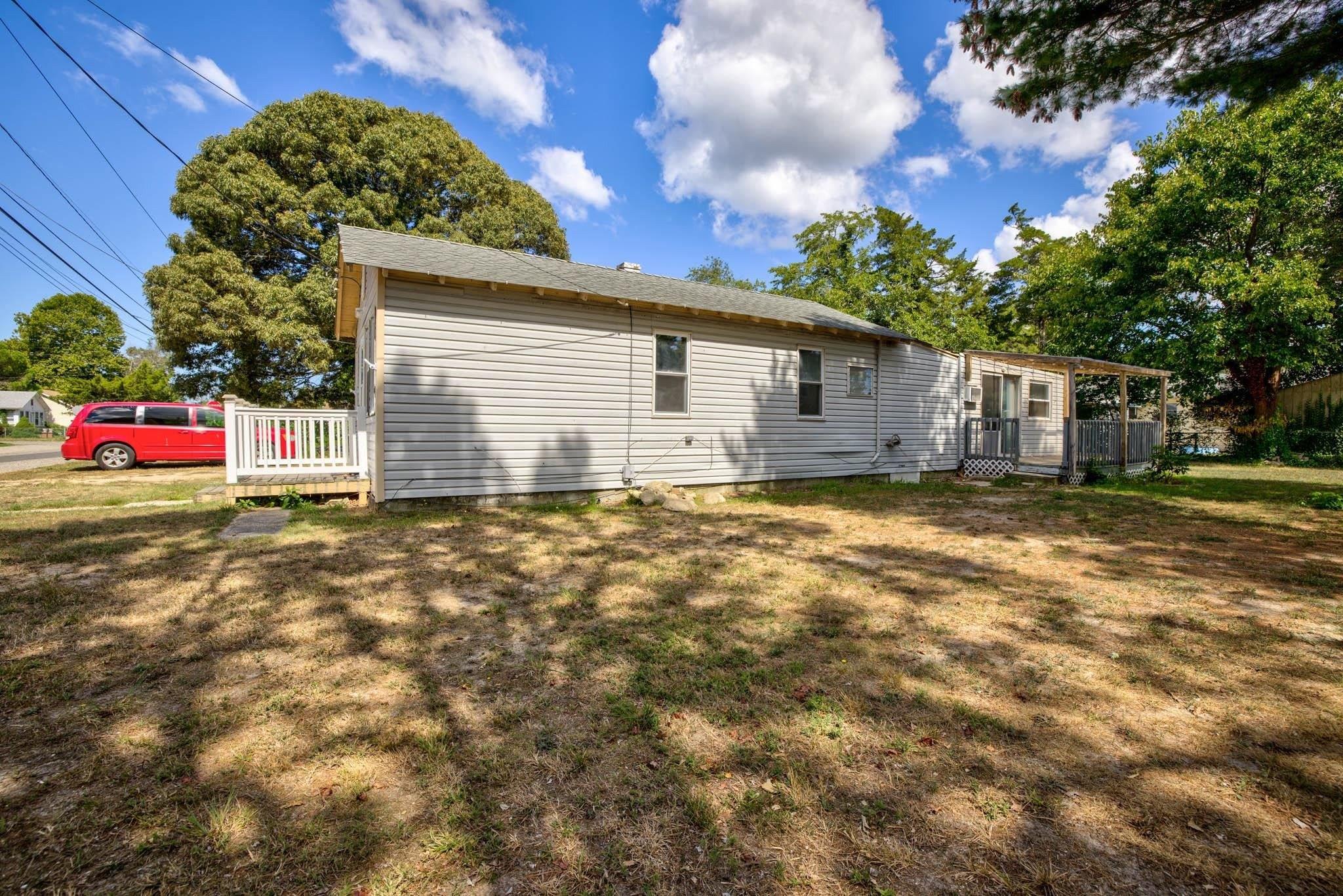 E Jacksonville Ave, Villas, NJ 08251