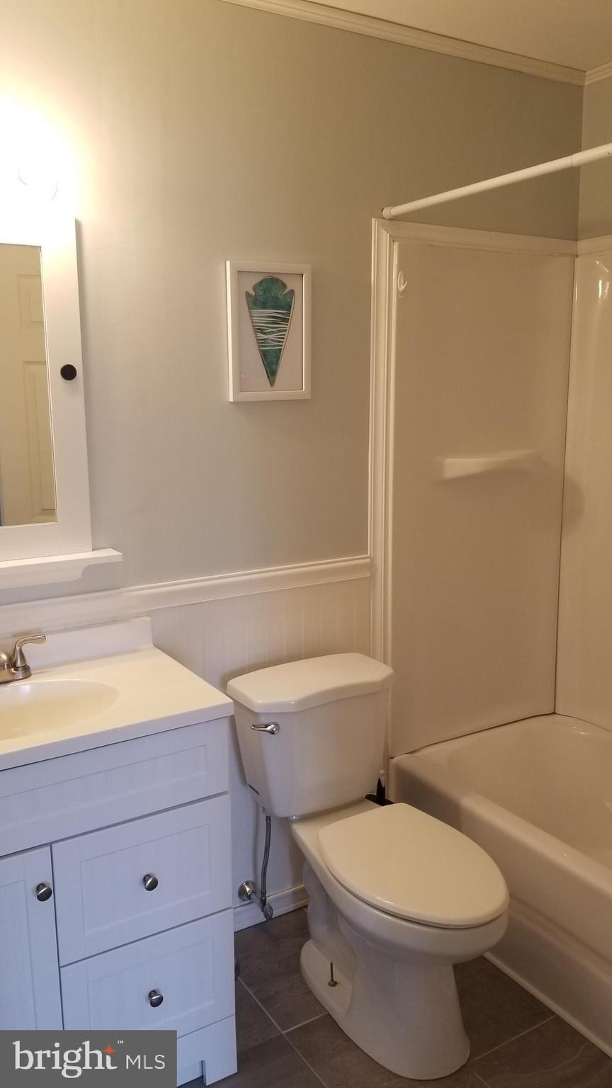 Birchwood Ct, West Deptford, NJ 08066