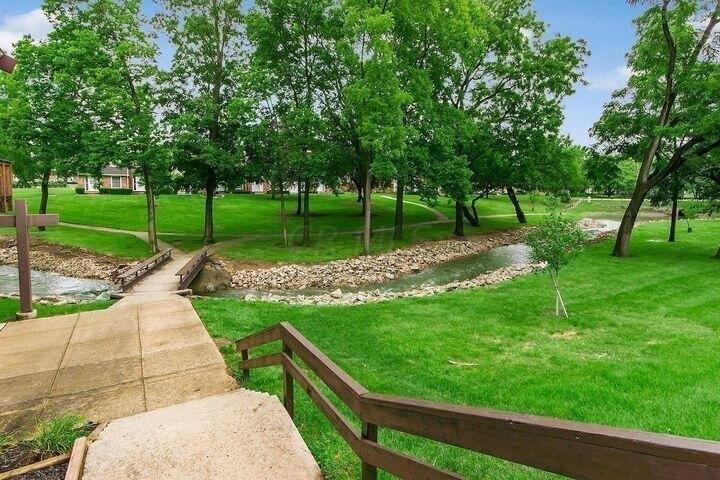Simbury St, Columbus, OH 43228