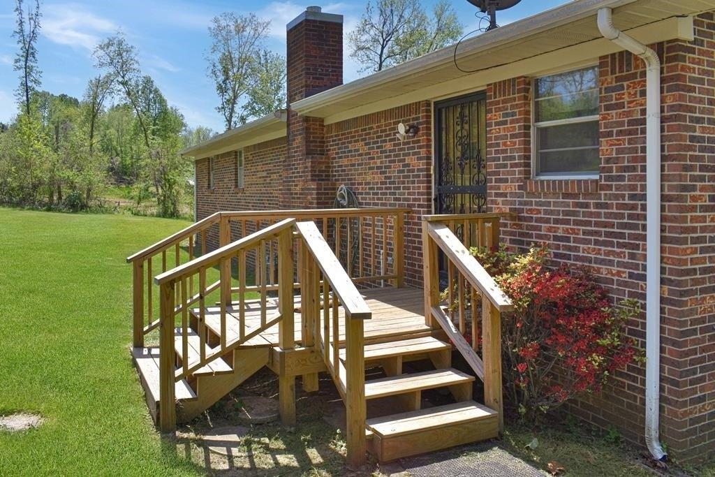 Cox Ln, Huntingdon, TN 38344