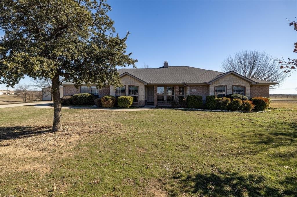 N Rolling Plains Dr, Rhome, TX 76078