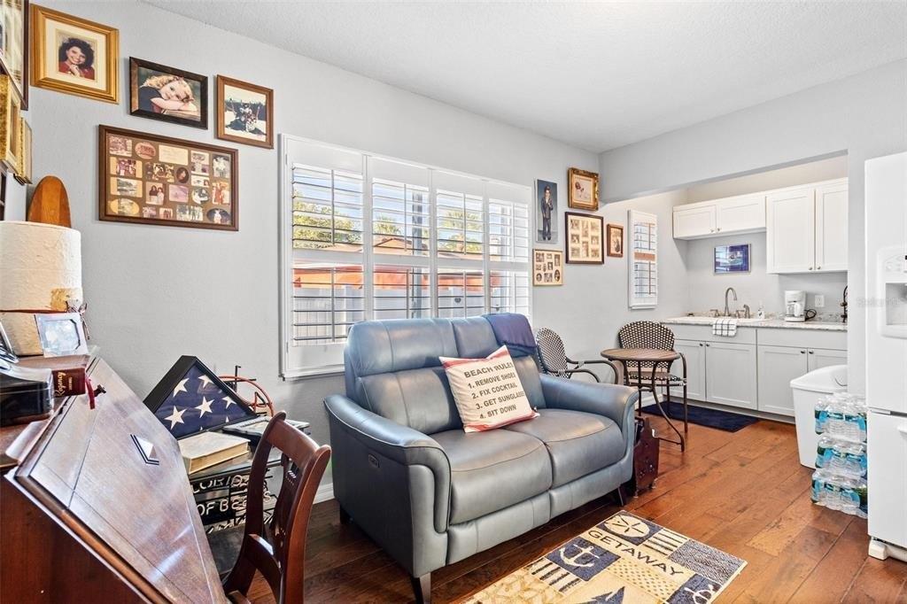 Redington Dr, Redington Beach, FL 33708