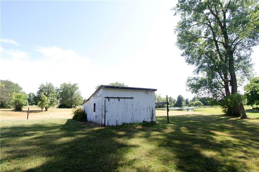 E Centenary Rd, Mooresville, IN 46158