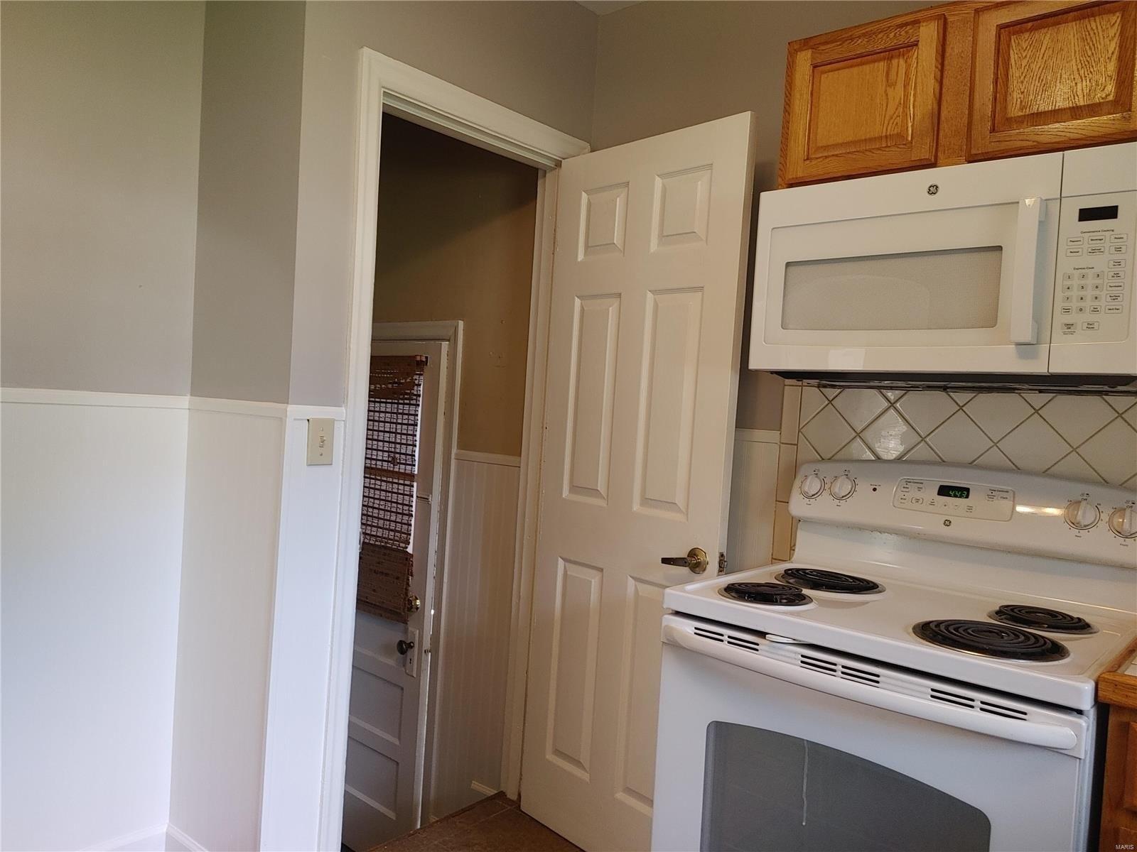 Waterman Ave, Granite City, IL 62040