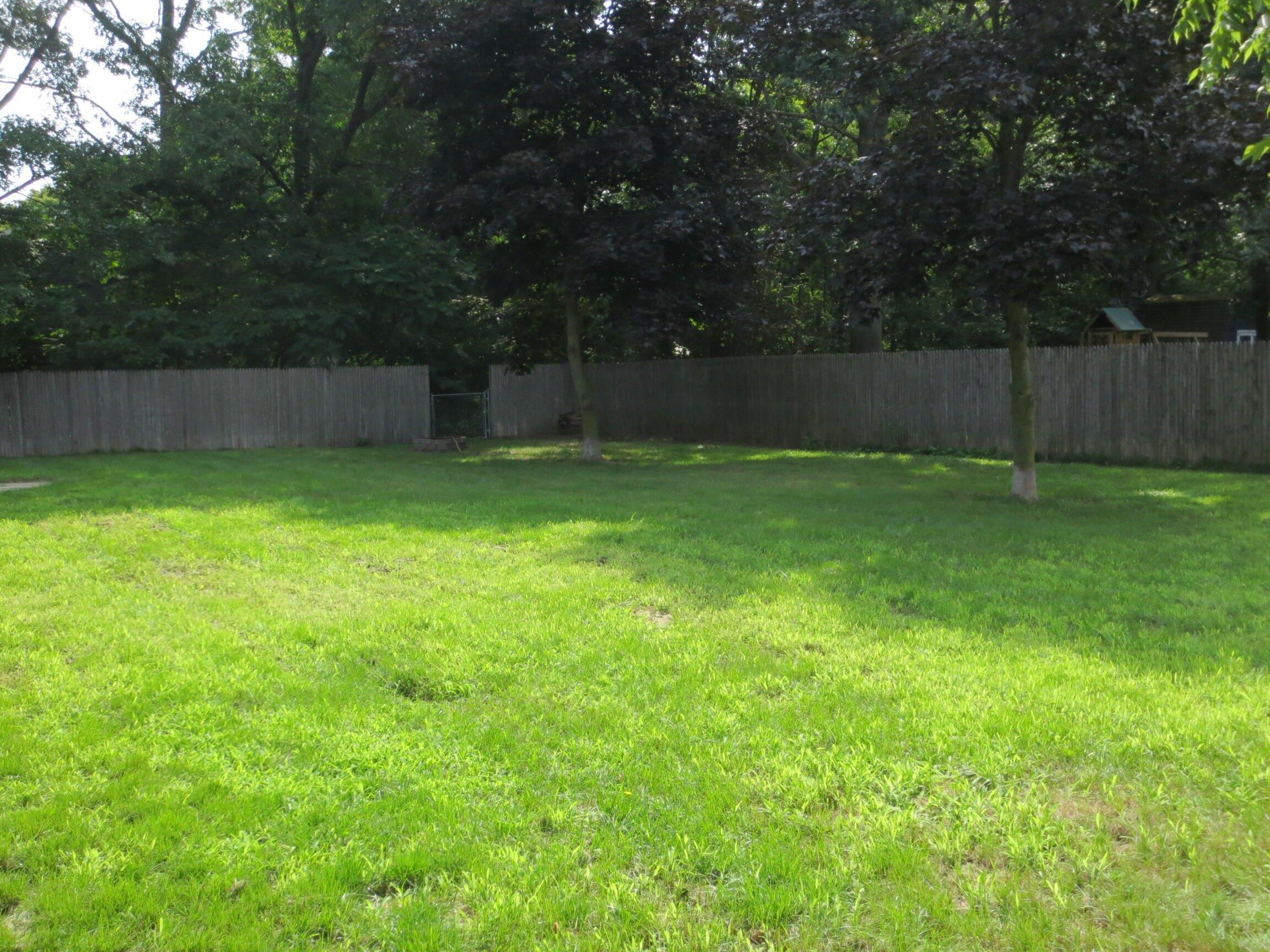 Logan Rd, Muskegon, MI 49445