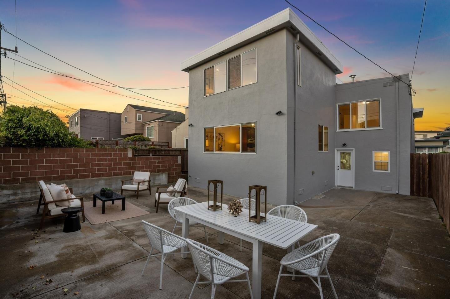 Glenwood Ave, Daly City, CA 94015
