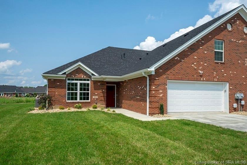 Magnolia Ct, Clarksville, IN 47129