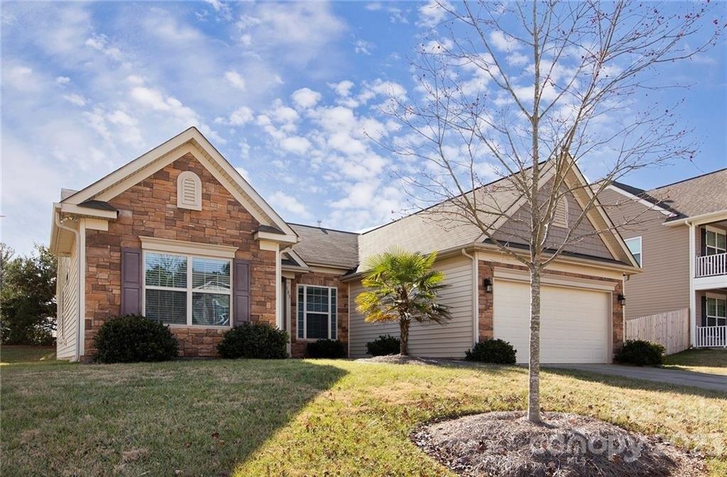 Kingston Dr, Mount Holly, NC 28120