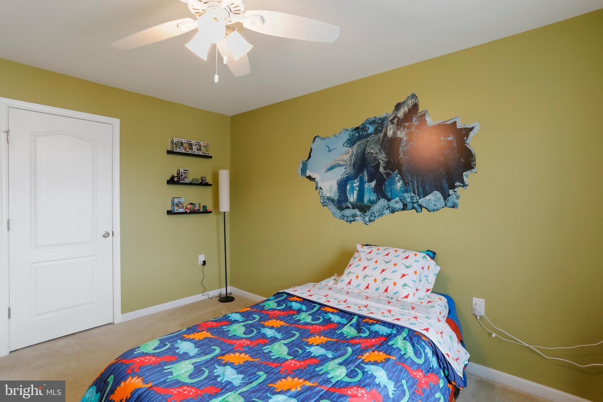 Ticonderoga Dr, Kearneysville, WV 25430