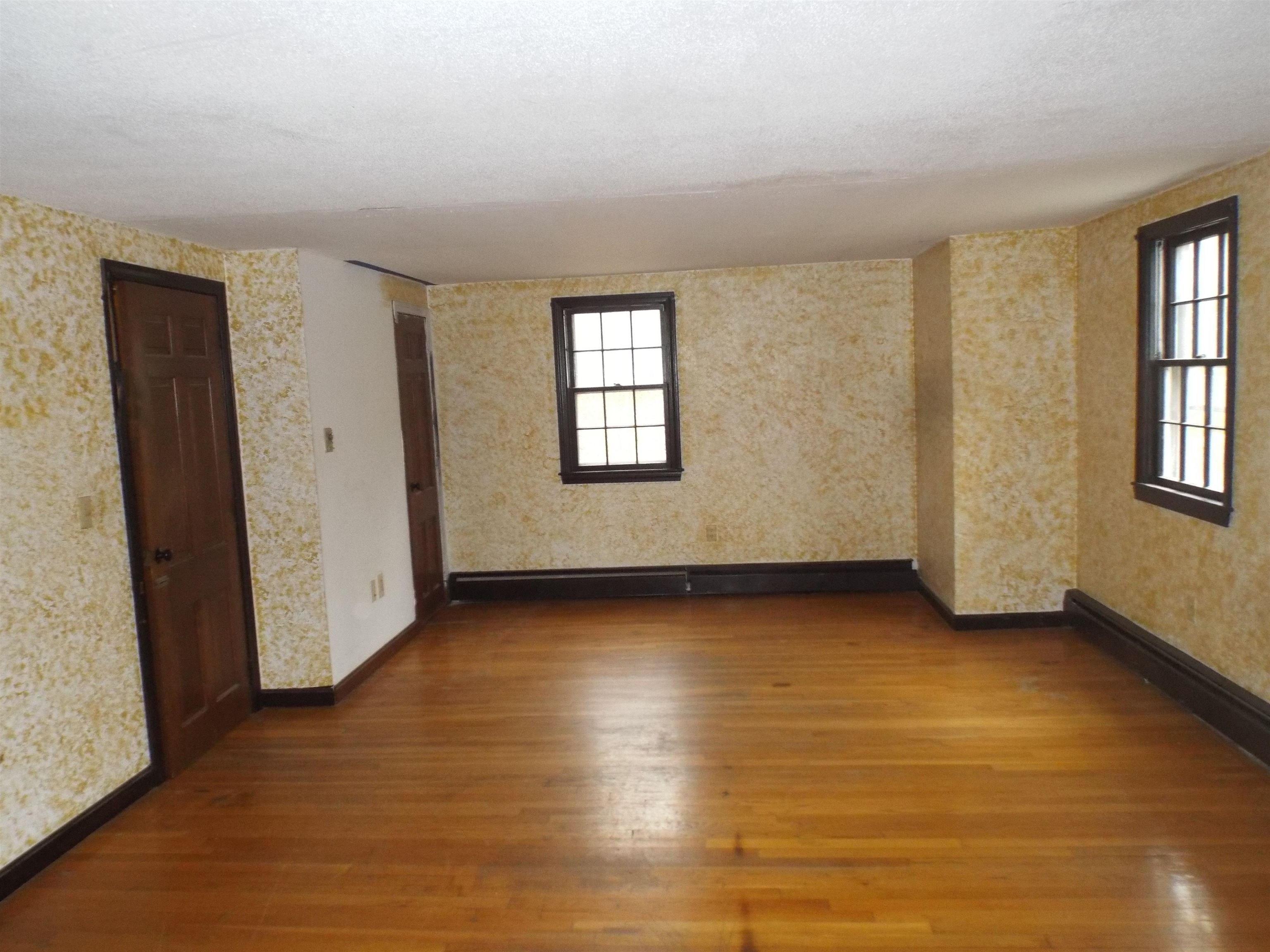 Juniper Dr, Amherst, NH 03031