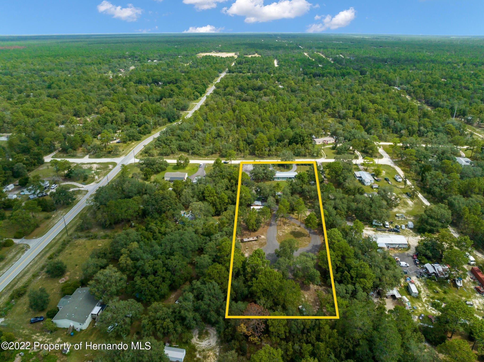 Redrose Ave, Weeki Wachee, FL 34614