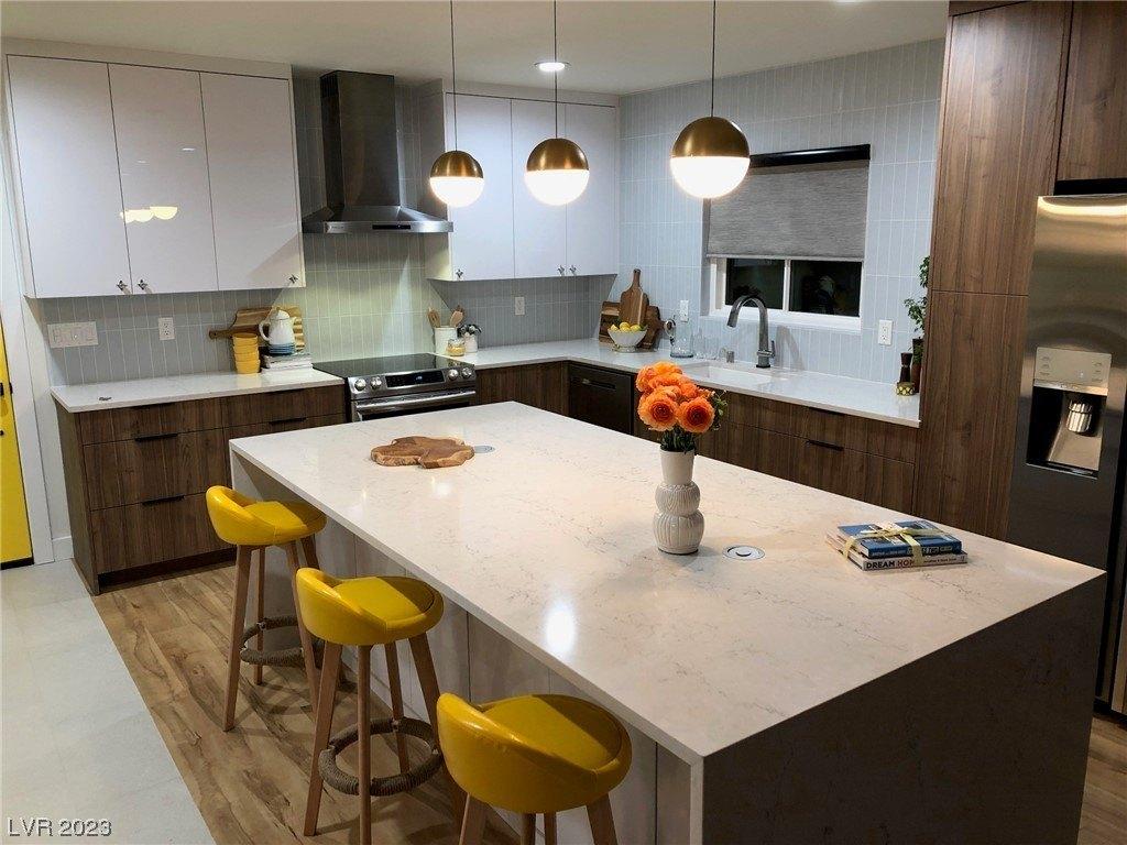 Cayuga Pkwy, Las Vegas, NV 89169