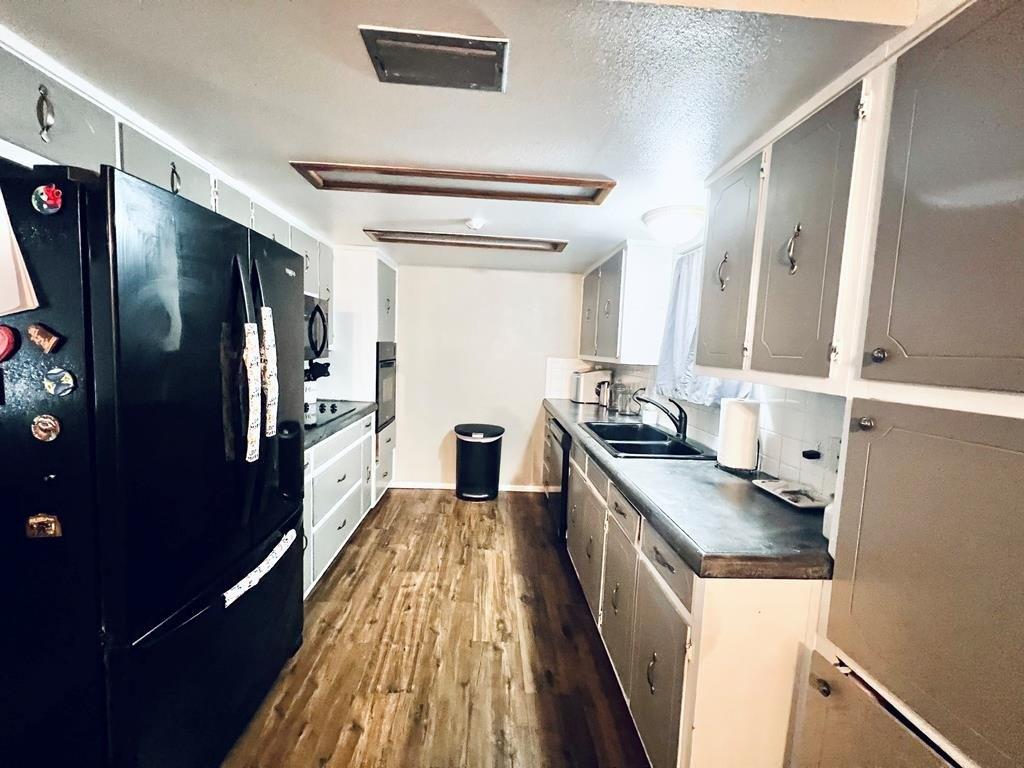 Corona Cir, Odessa, TX 79763