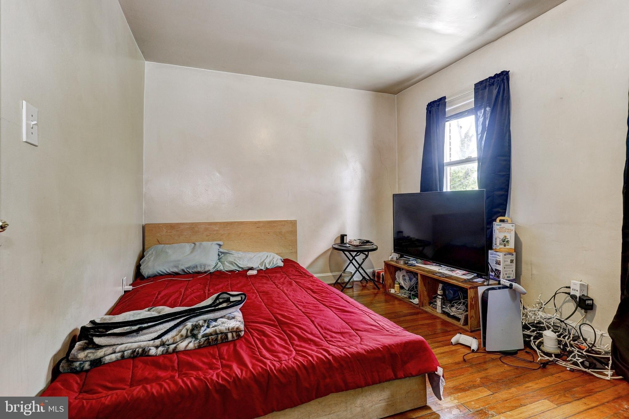 Glenwood Ave, Baltimore, MD 21212