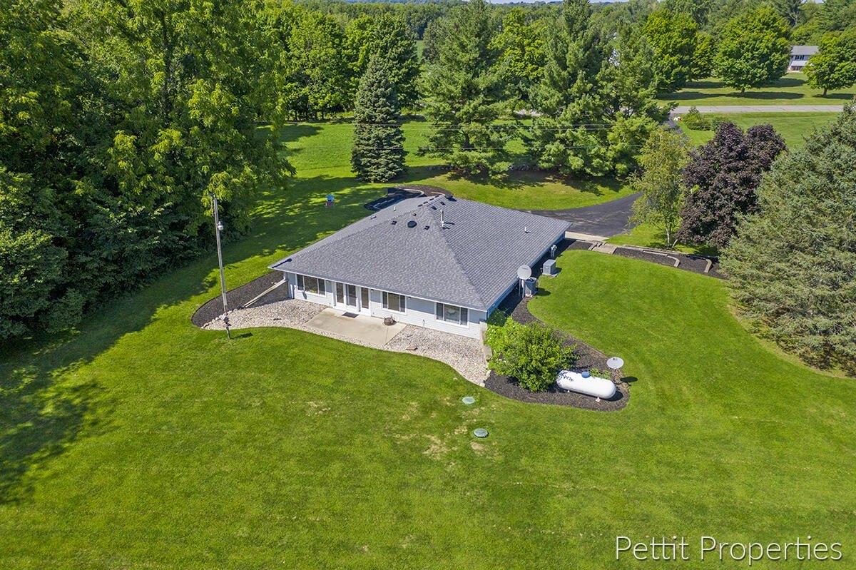 E Barnum Rd, Woodland, MI 48897