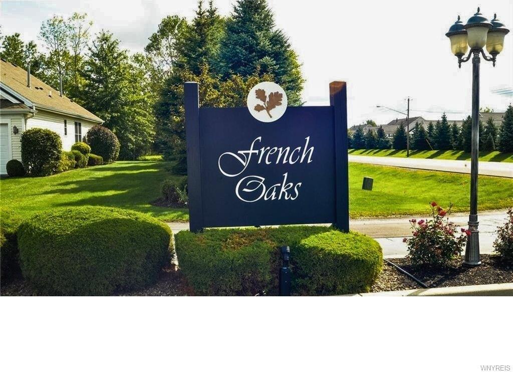 French Oaks Ln, East Amherst, NY 14051