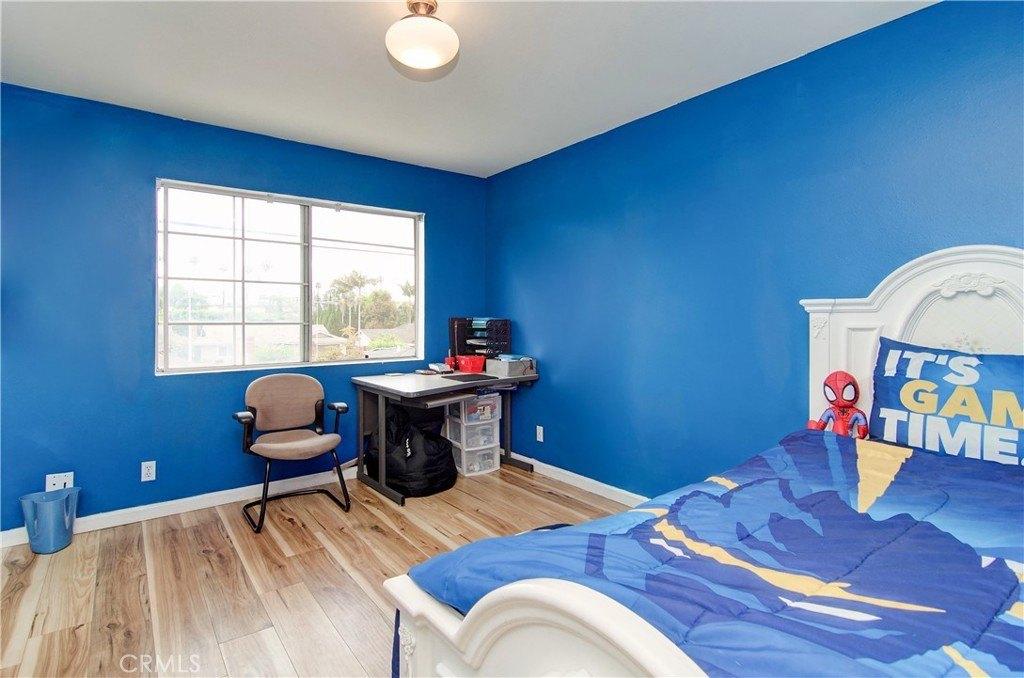 Van Buren Ln, Huntington Beach, CA 92647