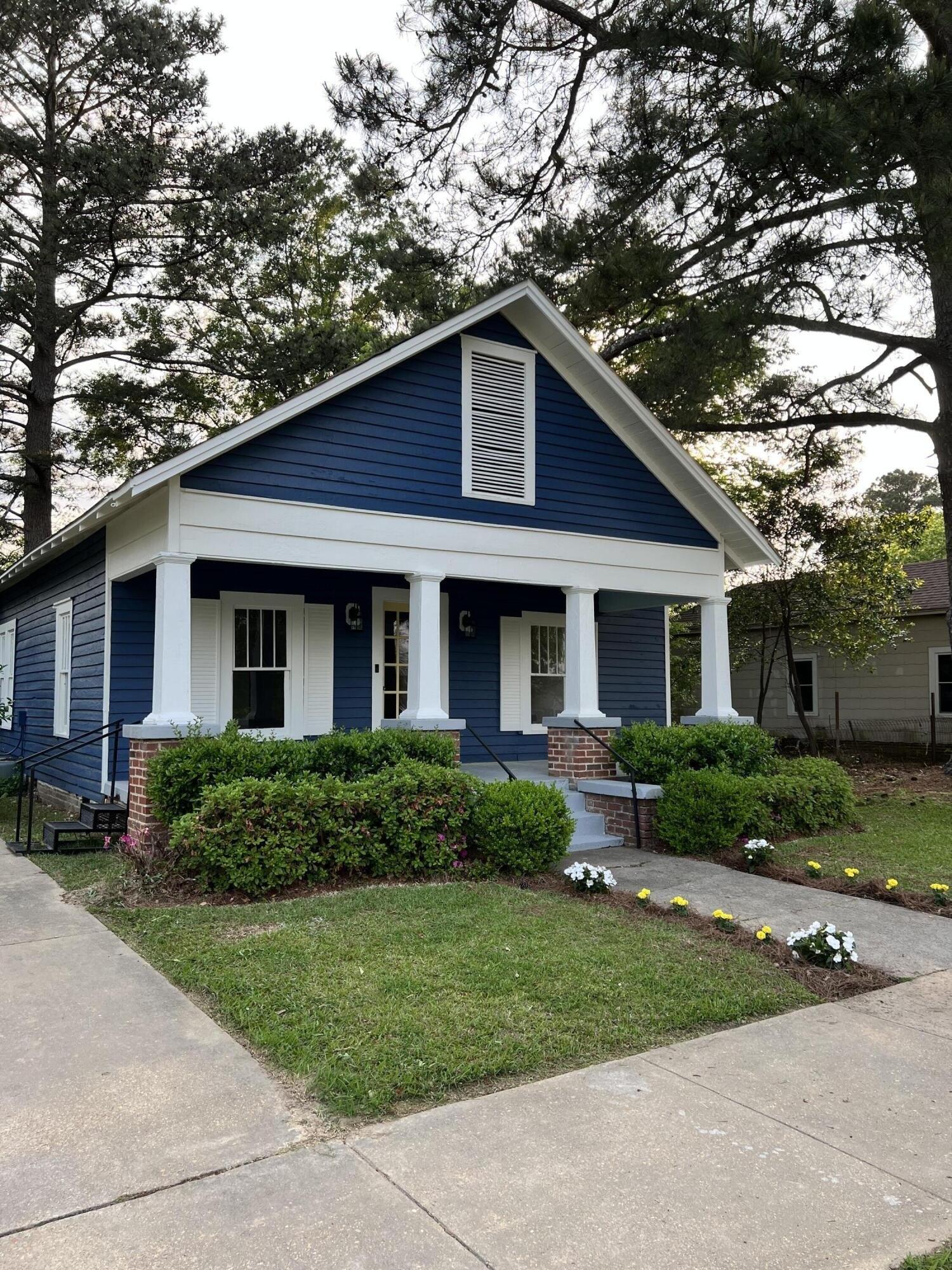 7th St N, Amory, MS 38821