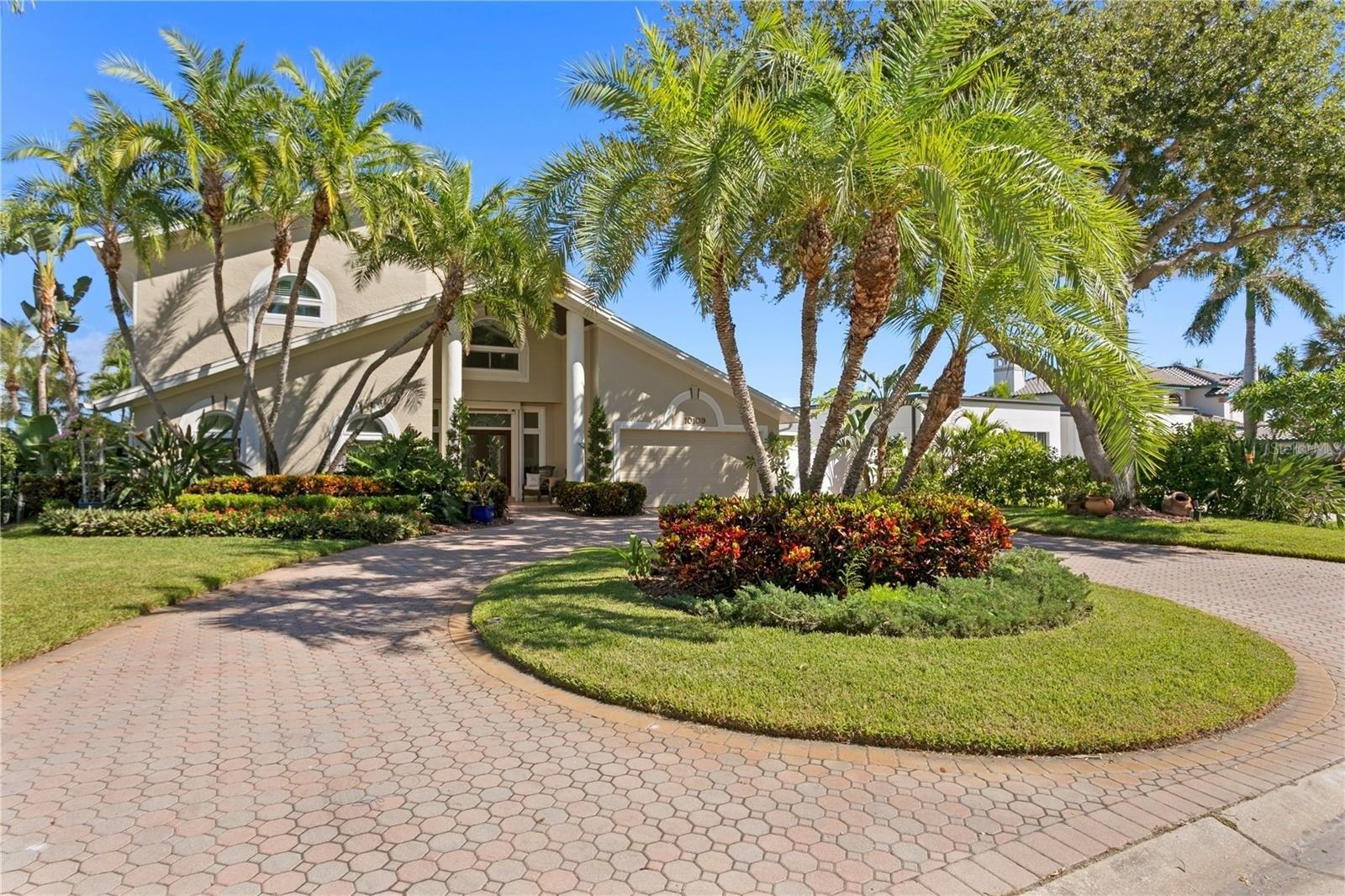 Tarpon Dr, Treasure Island, FL 33706