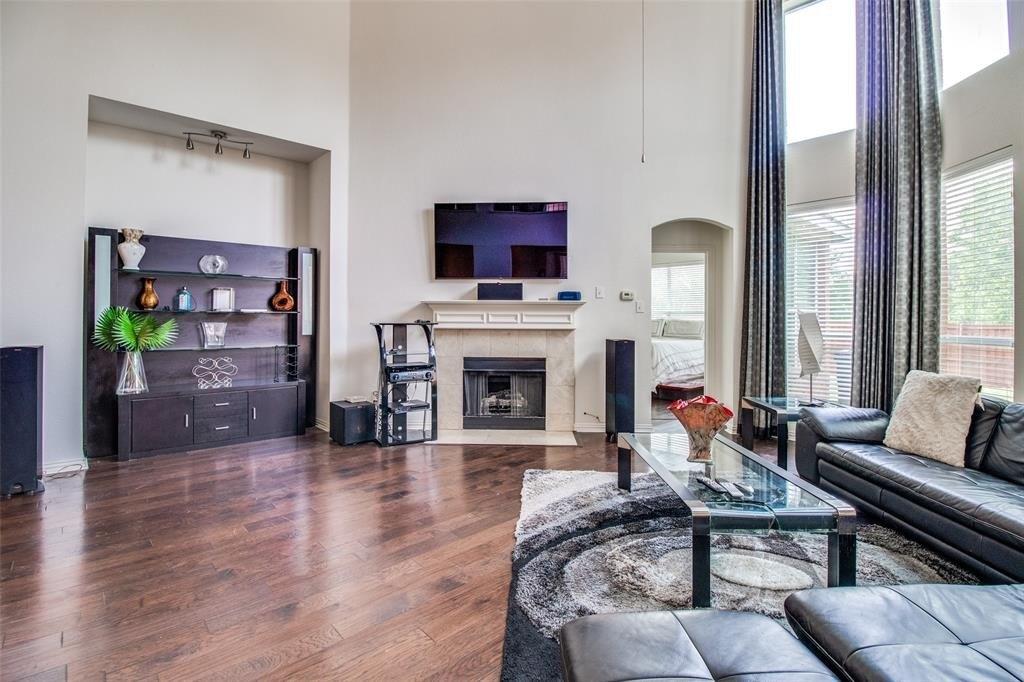Parkvillage Ave, Mckinney, TX 75069