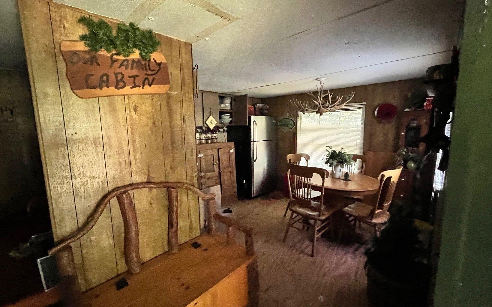 Charlottes Web Dr, Ellijay, GA 30540
