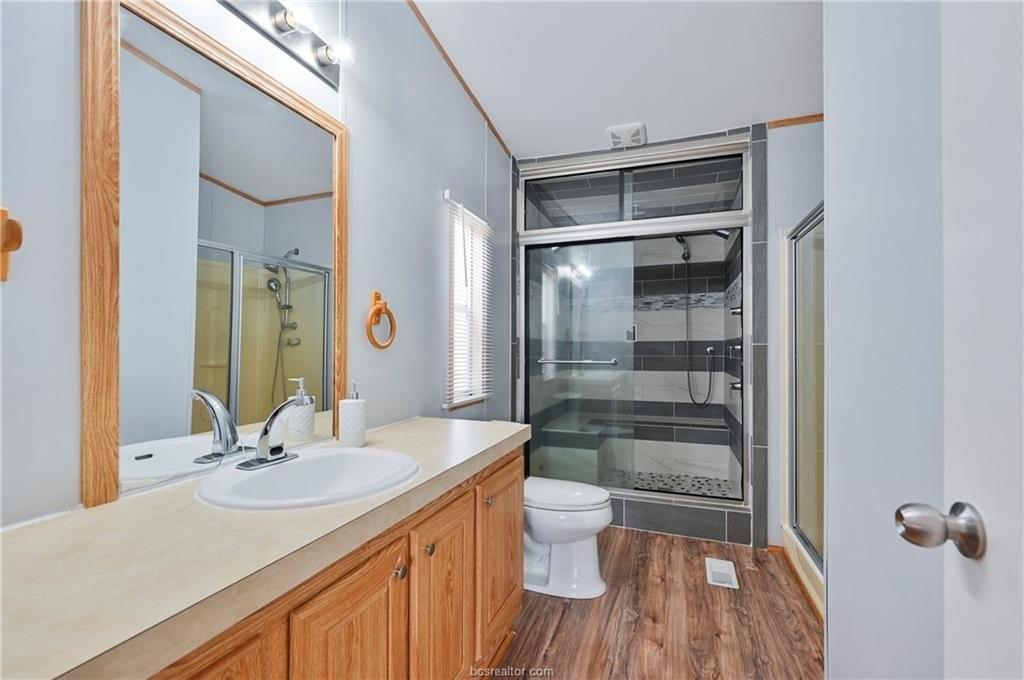 Lincoln St, Bryan, TX 77808