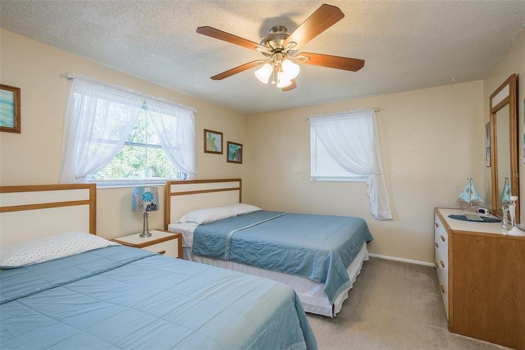 Devonshire Dr, Holiday, FL 34691