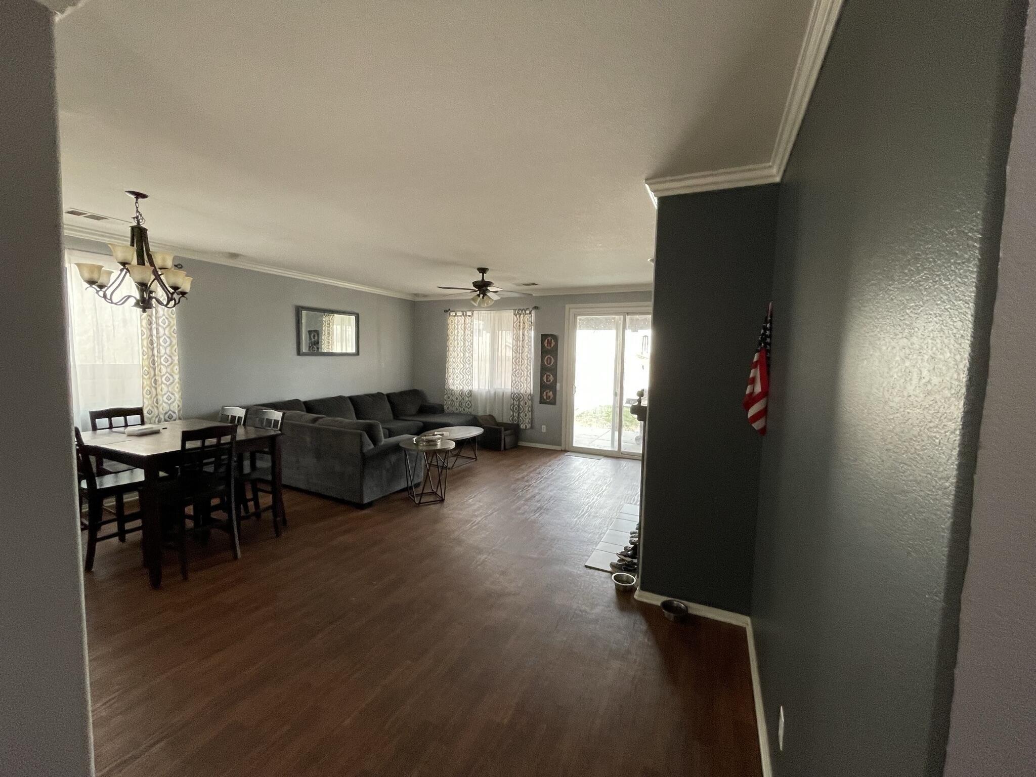 W Avenue J5, Lancaster, CA 93536
