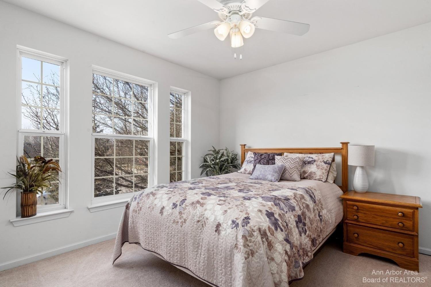Creek Bend Dr, Ypsilanti, MI 48197