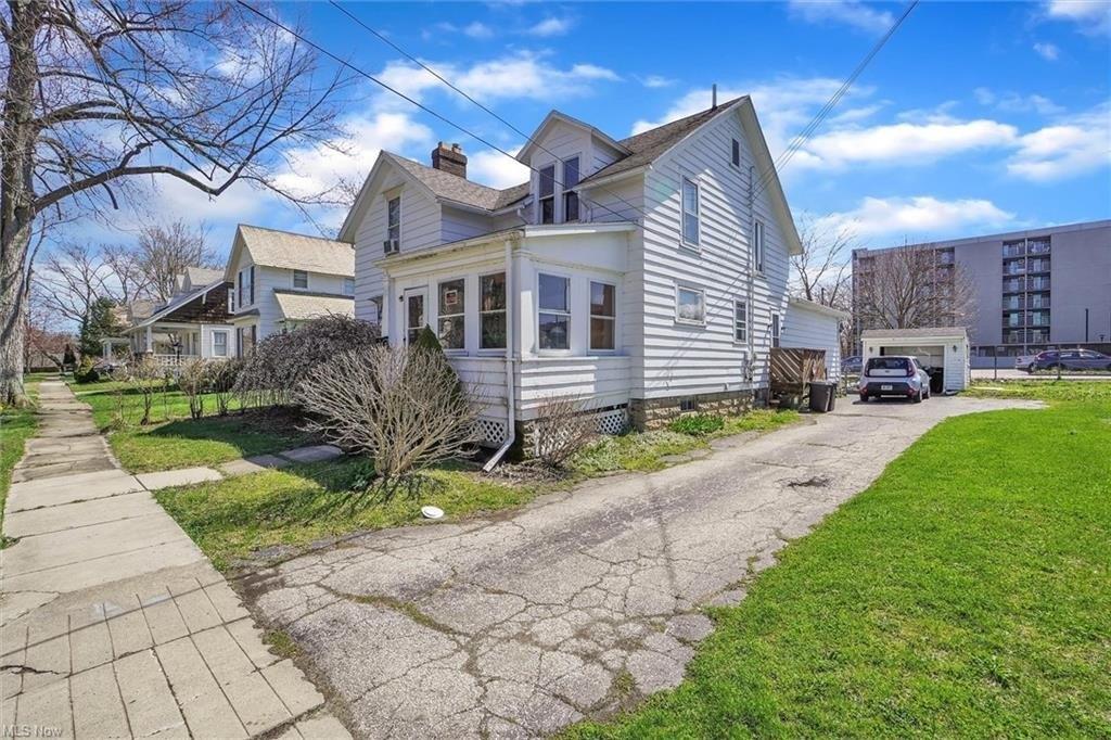 W 35th St, Ashtabula, OH 44004