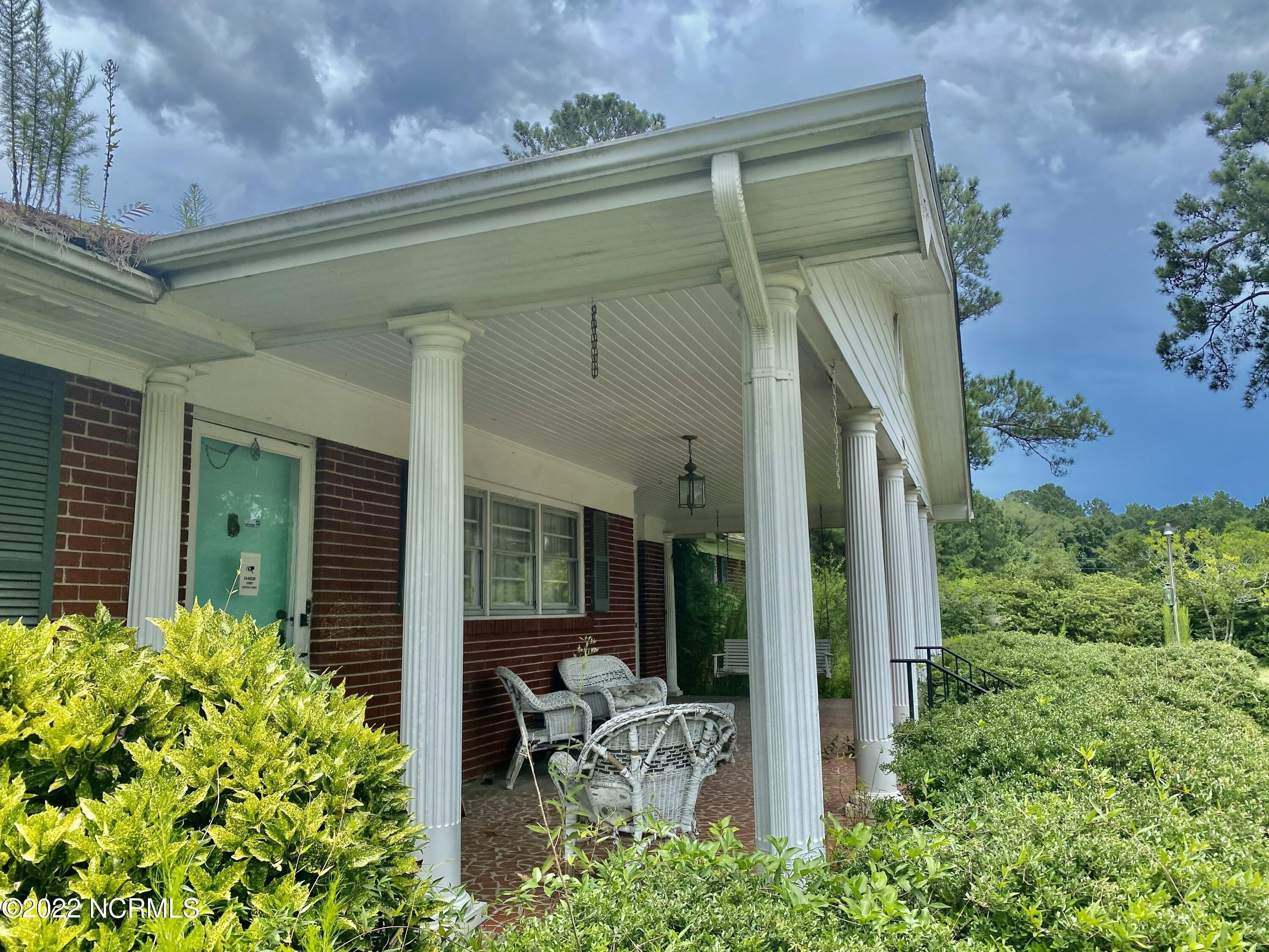 Slippery Log Rd, Whiteville, NC 28472