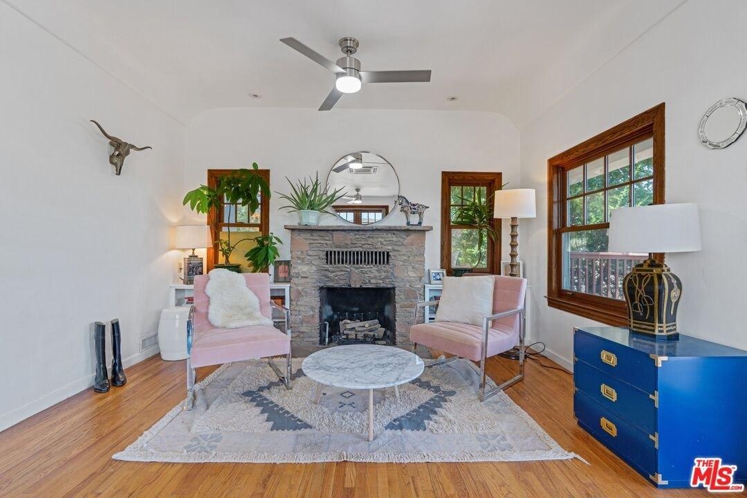 Mcbroom St, Sunland, CA 91040