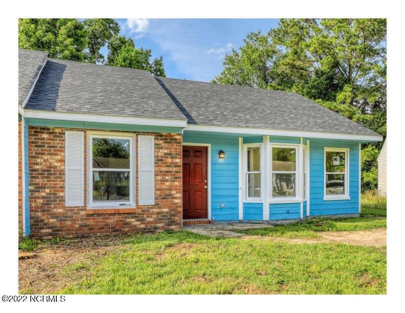 Willow Crest Ct, Midway Park, NC 28544