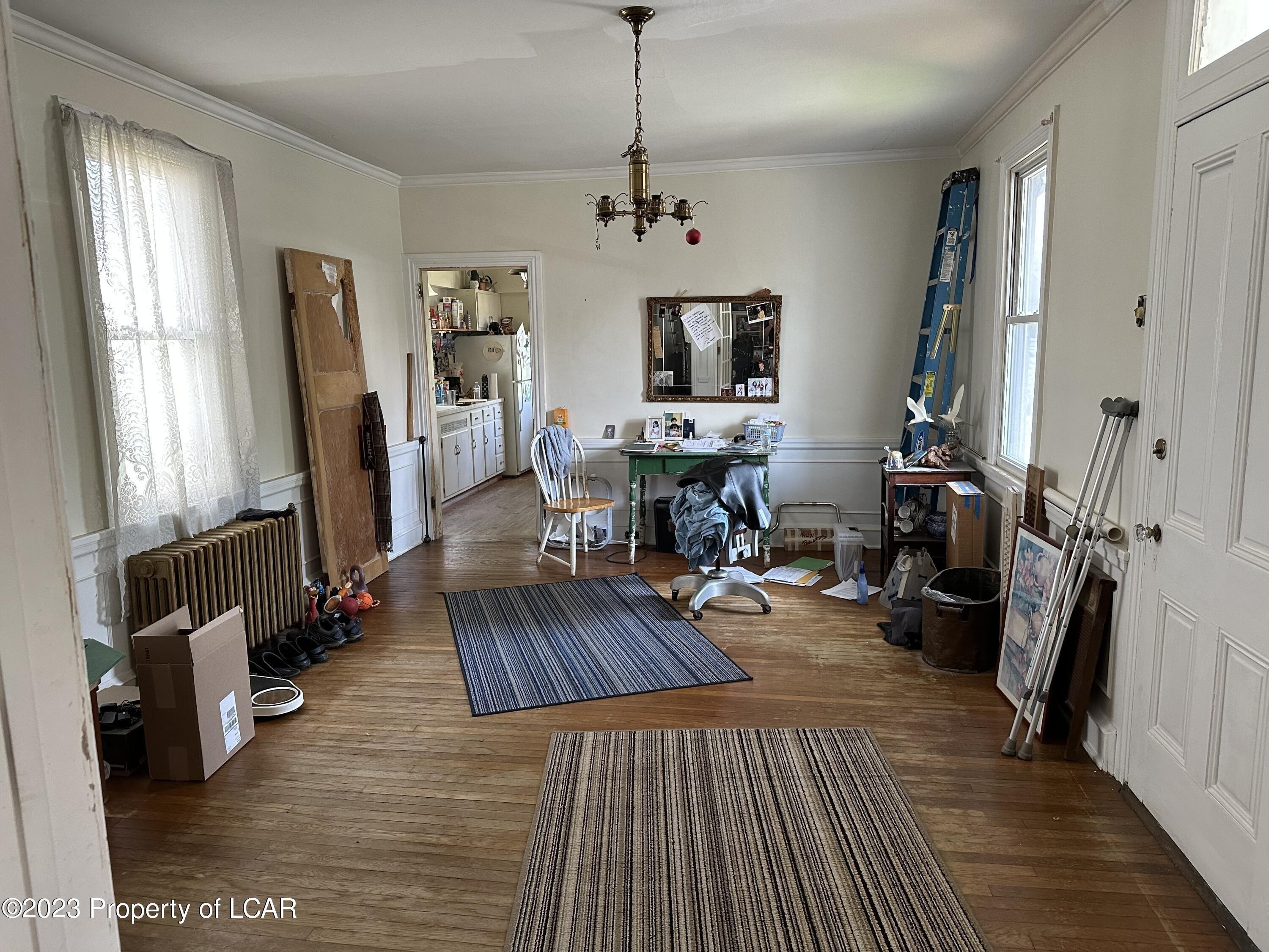 N Laurel St, Hazleton, PA 18201