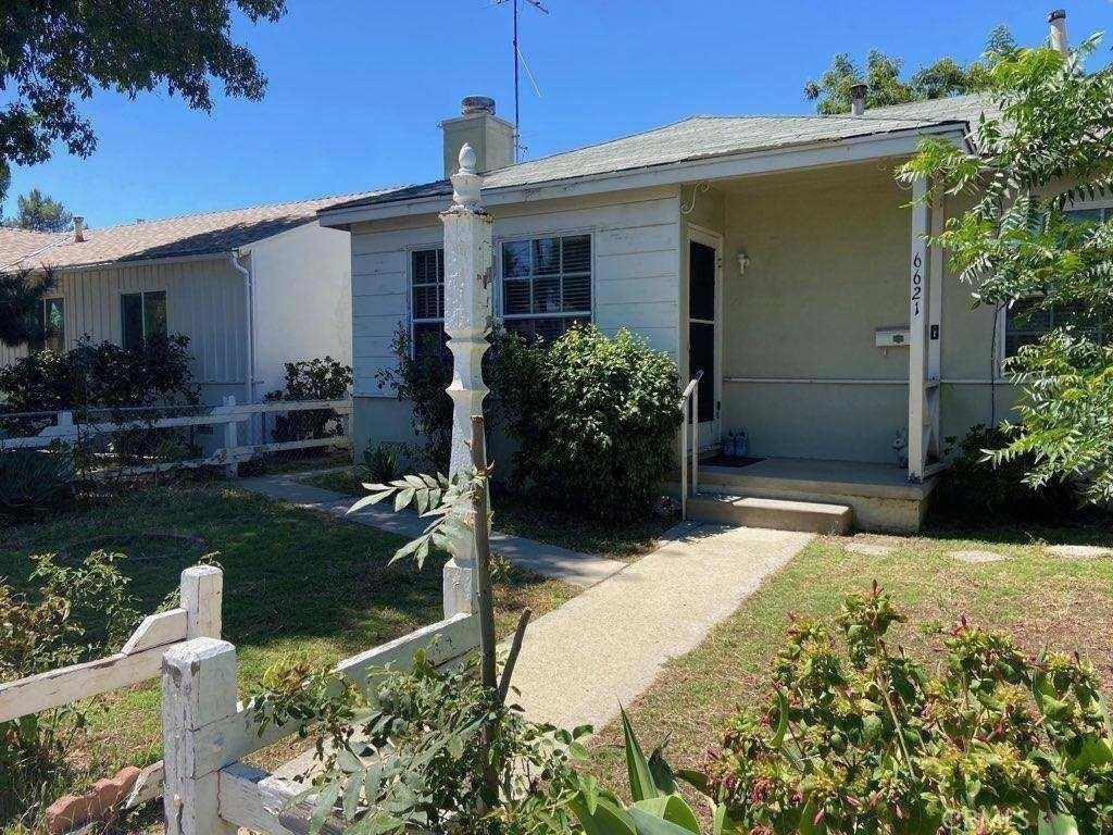 Lindley Ave, Reseda, CA 91335