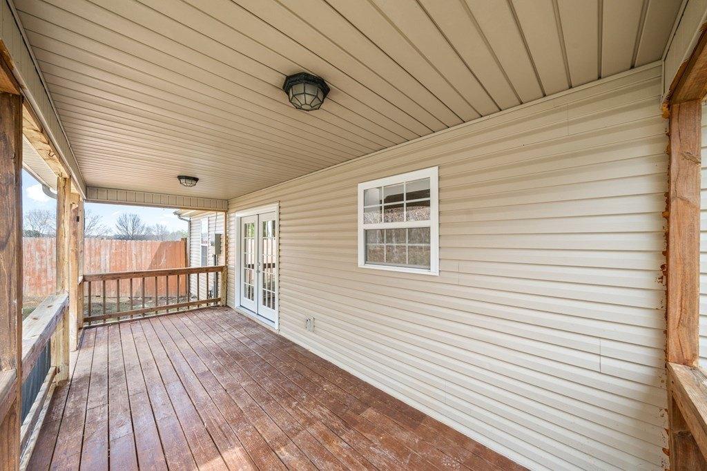 Wade Rd, Crofton, KY 42217