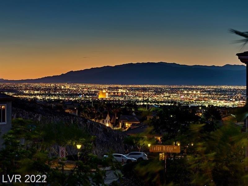 Value Ridge Ave, Henderson, NV 89012