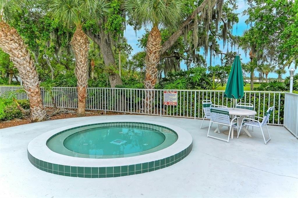 Gleneagles Dr, Venice, FL 34292