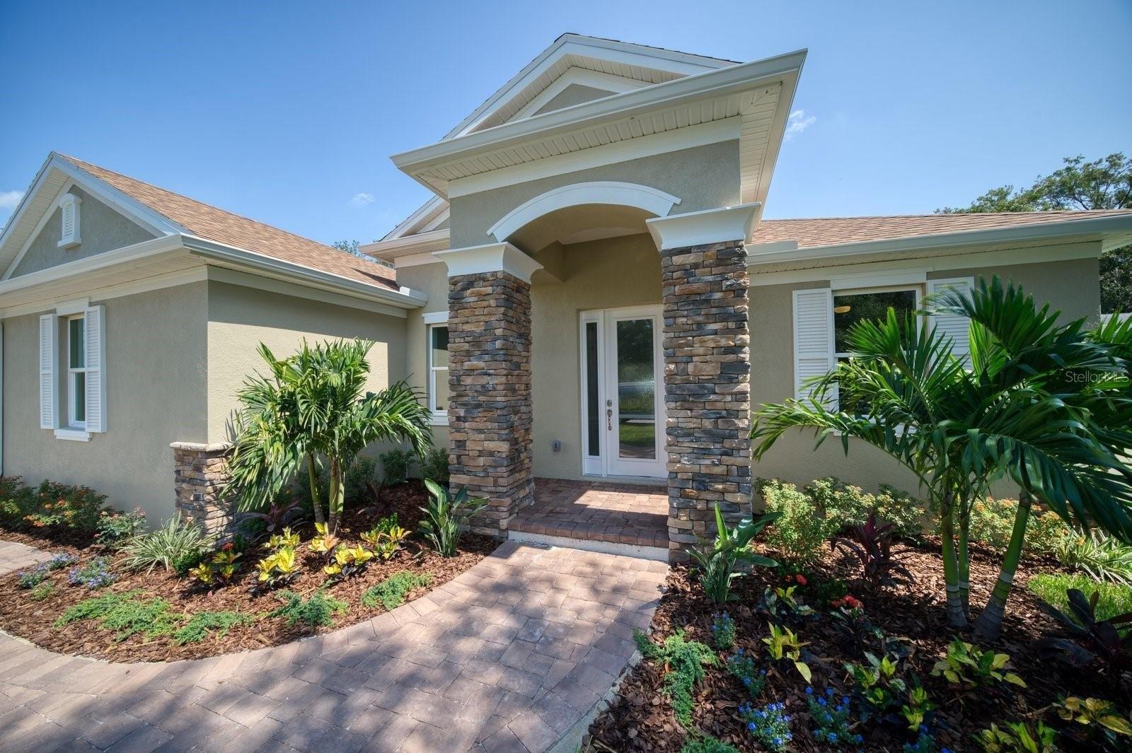 Leonard Rd, Lutz, FL 33558