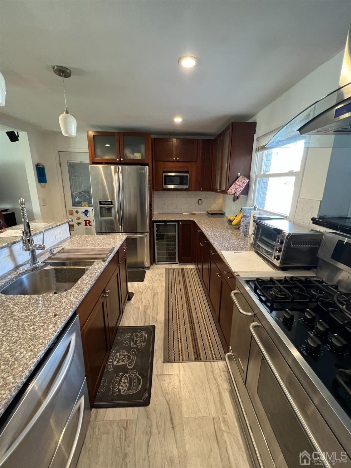 Rock Ave, Piscataway, NJ 08854