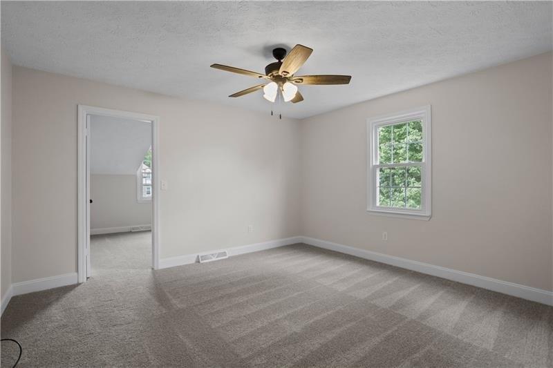 Big Rock Rd, Allison Park, PA 15101