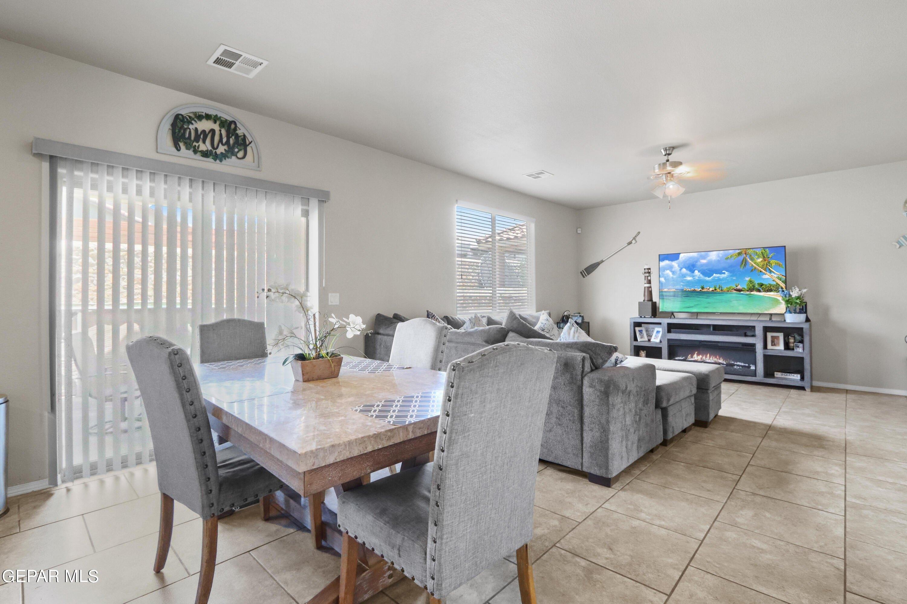 Chamberlain Dr, Horizon City, TX 79928