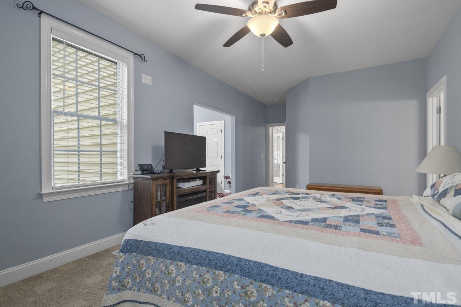 Firetower Rd, Smithfield, NC 27577