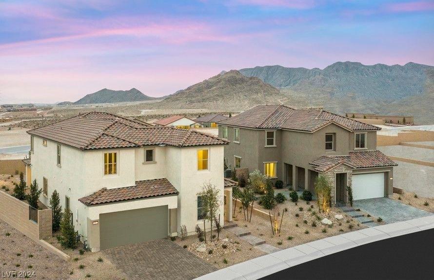 Vanhoven Crest St, Las Vegas, NV 89166