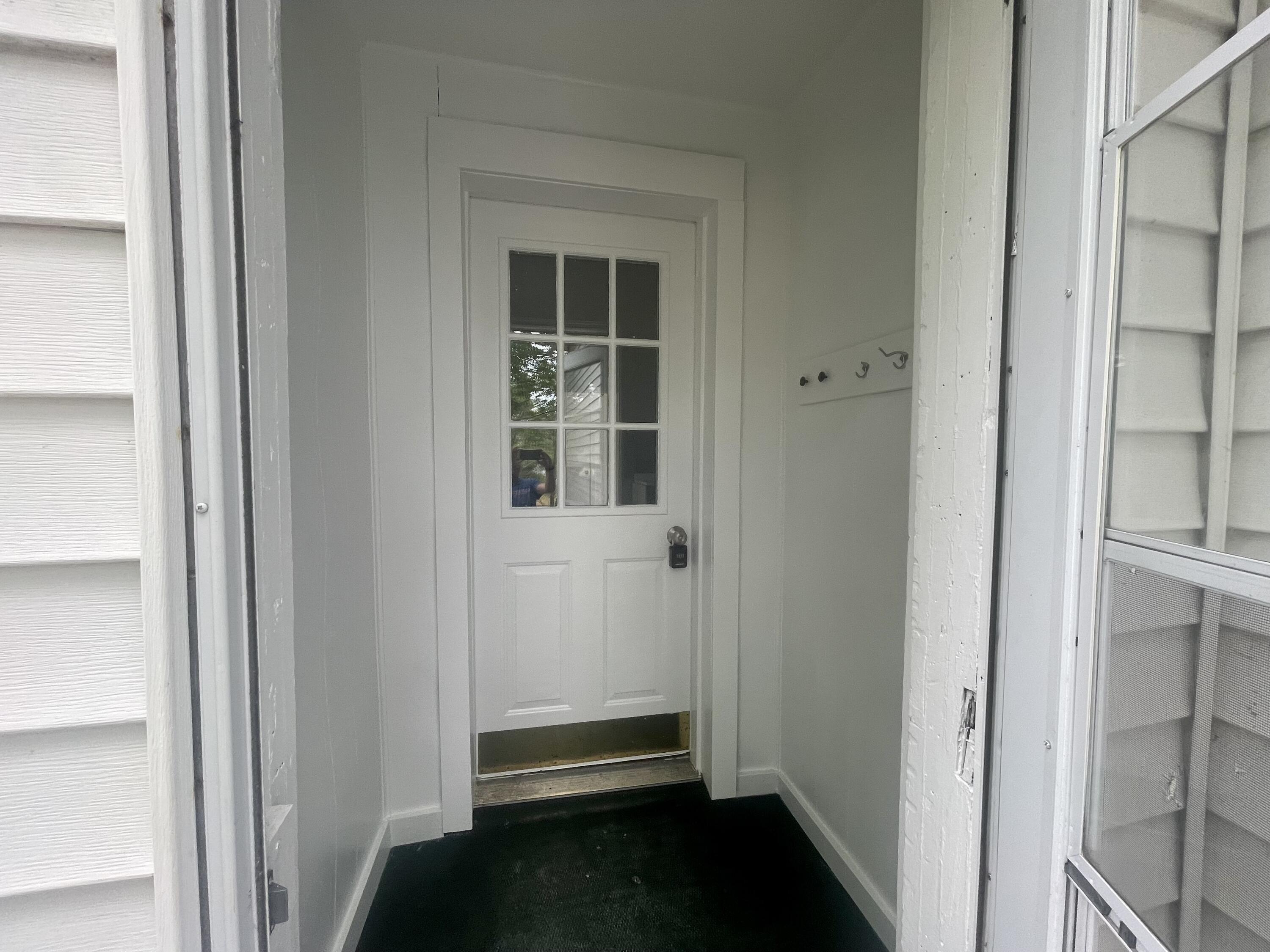 E Dowland St, Ludington, MI 49431