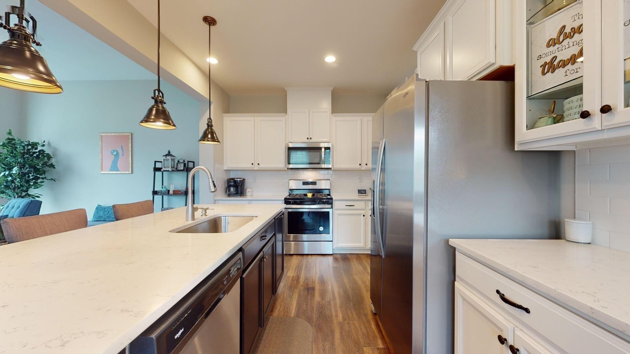 Glenburn Ln, Charlotte, NC 28278