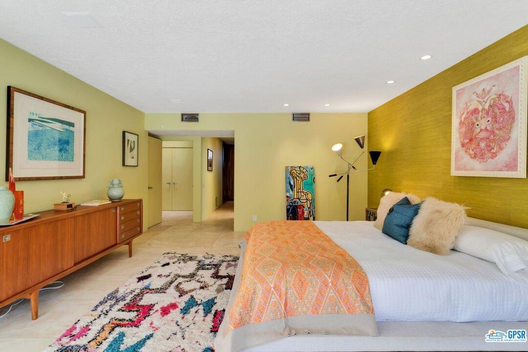 N Camino Centro, Palm Springs, CA 92262