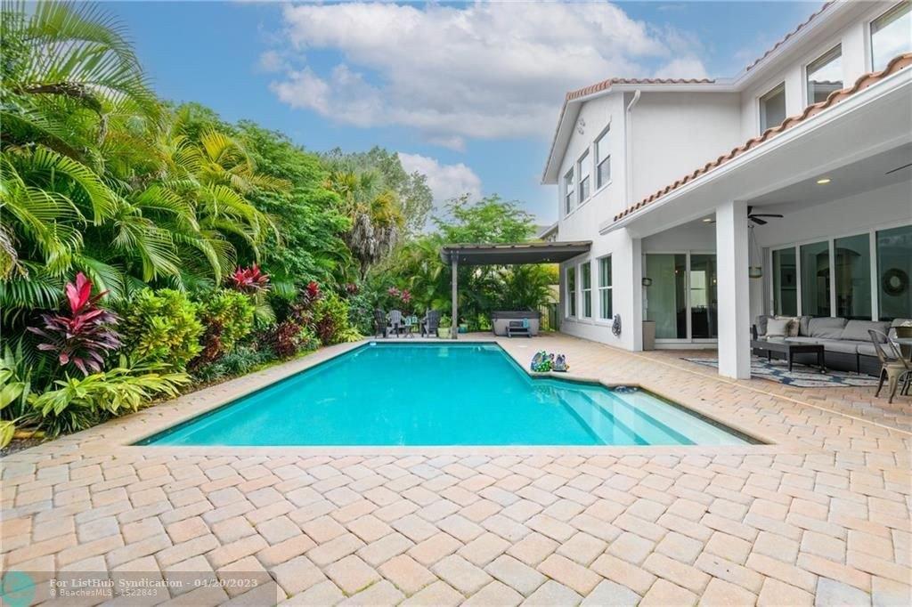 Nw 79th Ct, Coral Springs, FL 33076